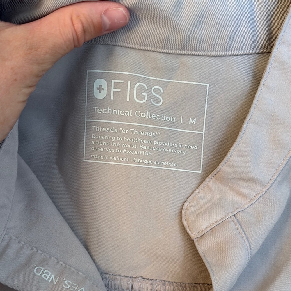 FIGS Rafaela Scrub Top